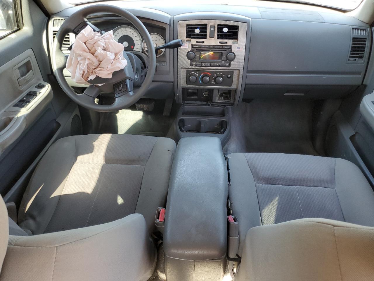 2006 DODGE Dakota