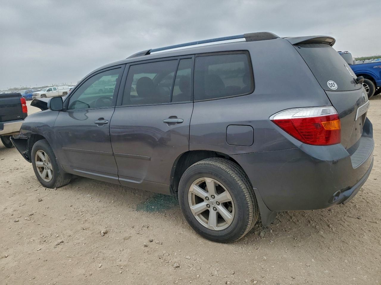2010 TOYOTA HIGHLANDER