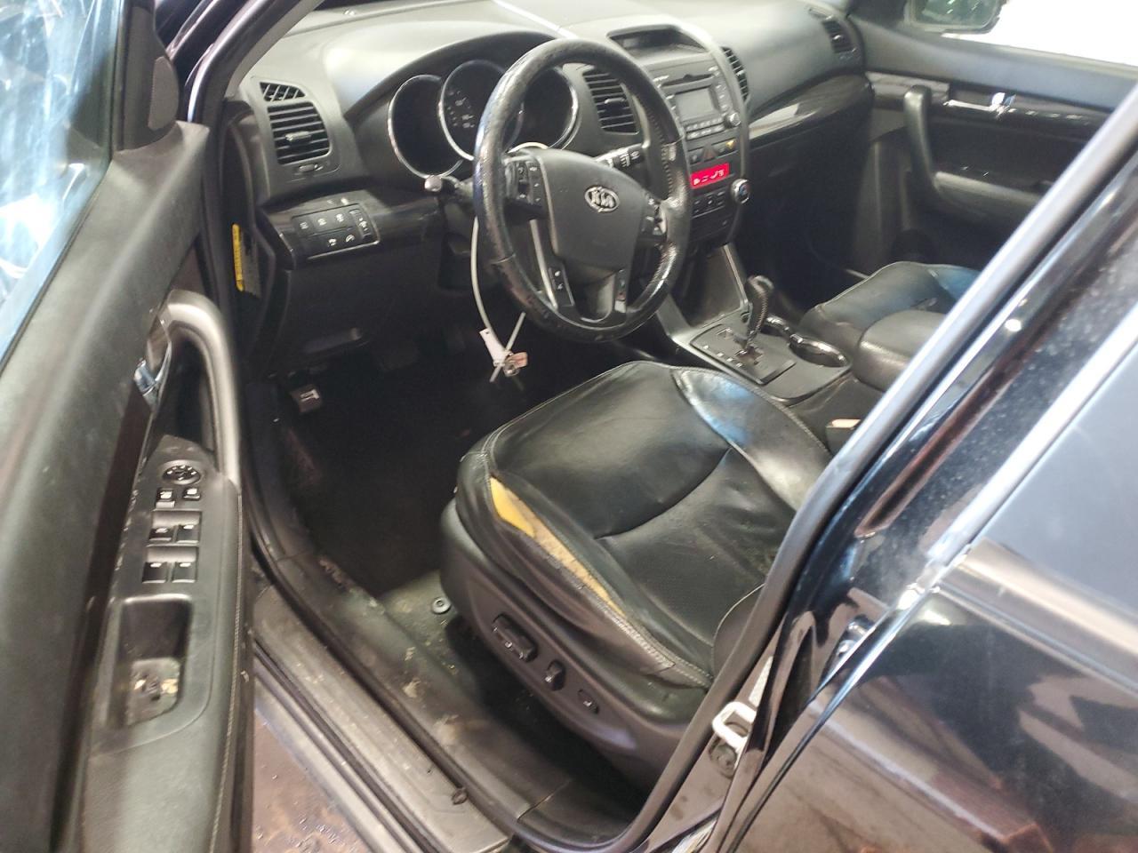 2011 KIA SORENTO