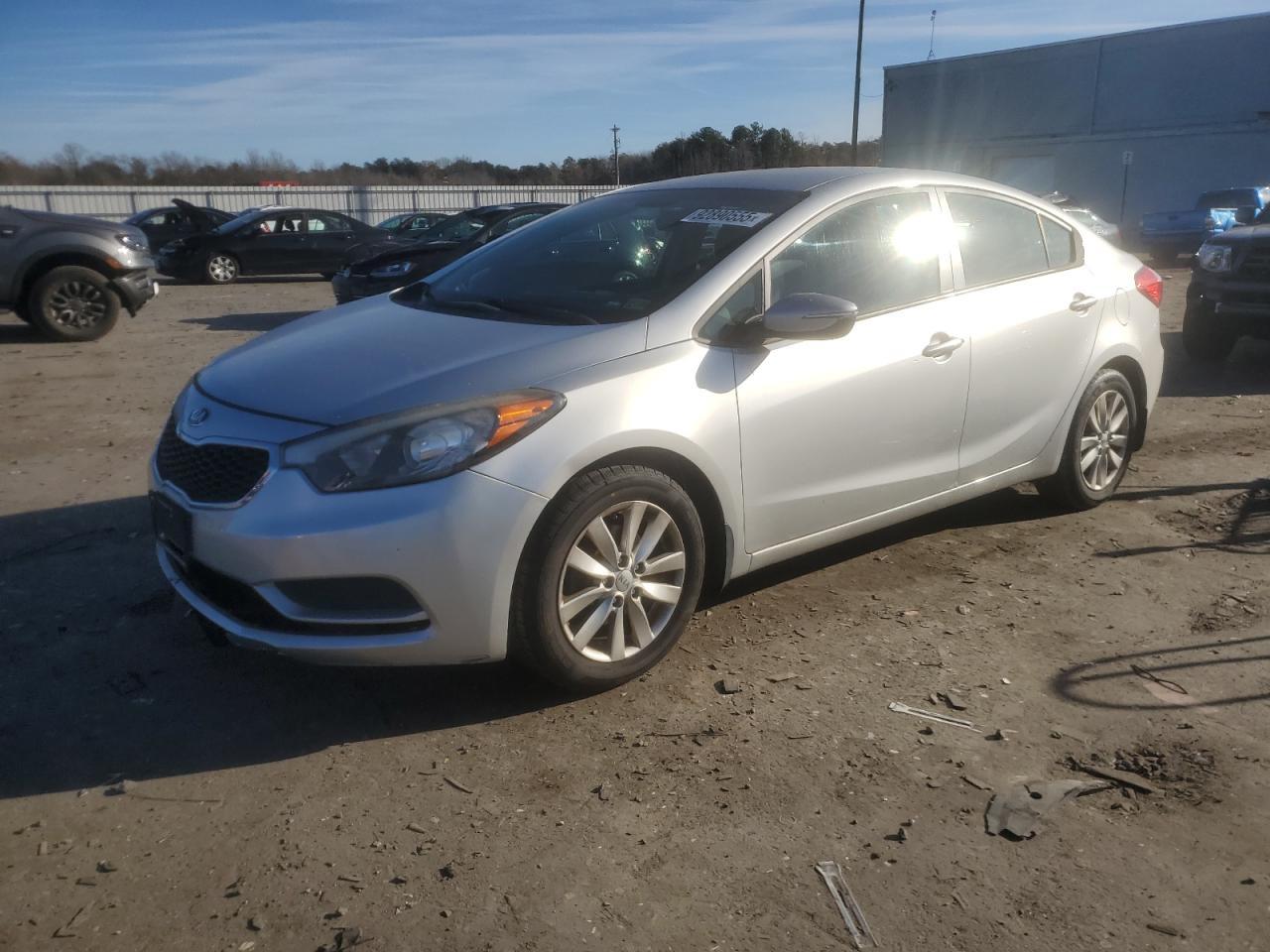 2014 KIA FORTE
