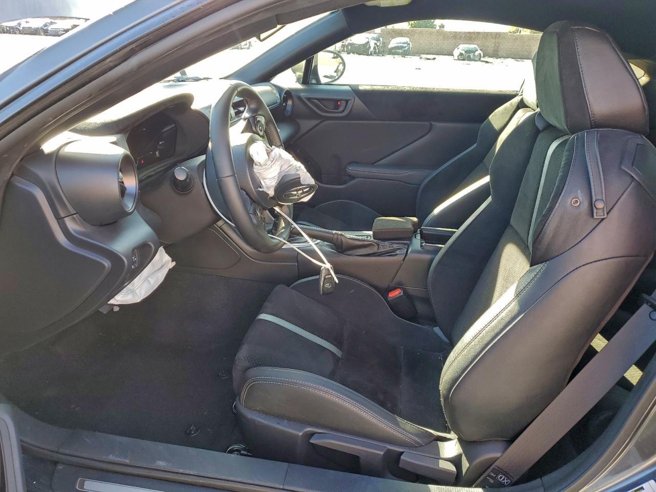 2024 TOYOTA GR 86