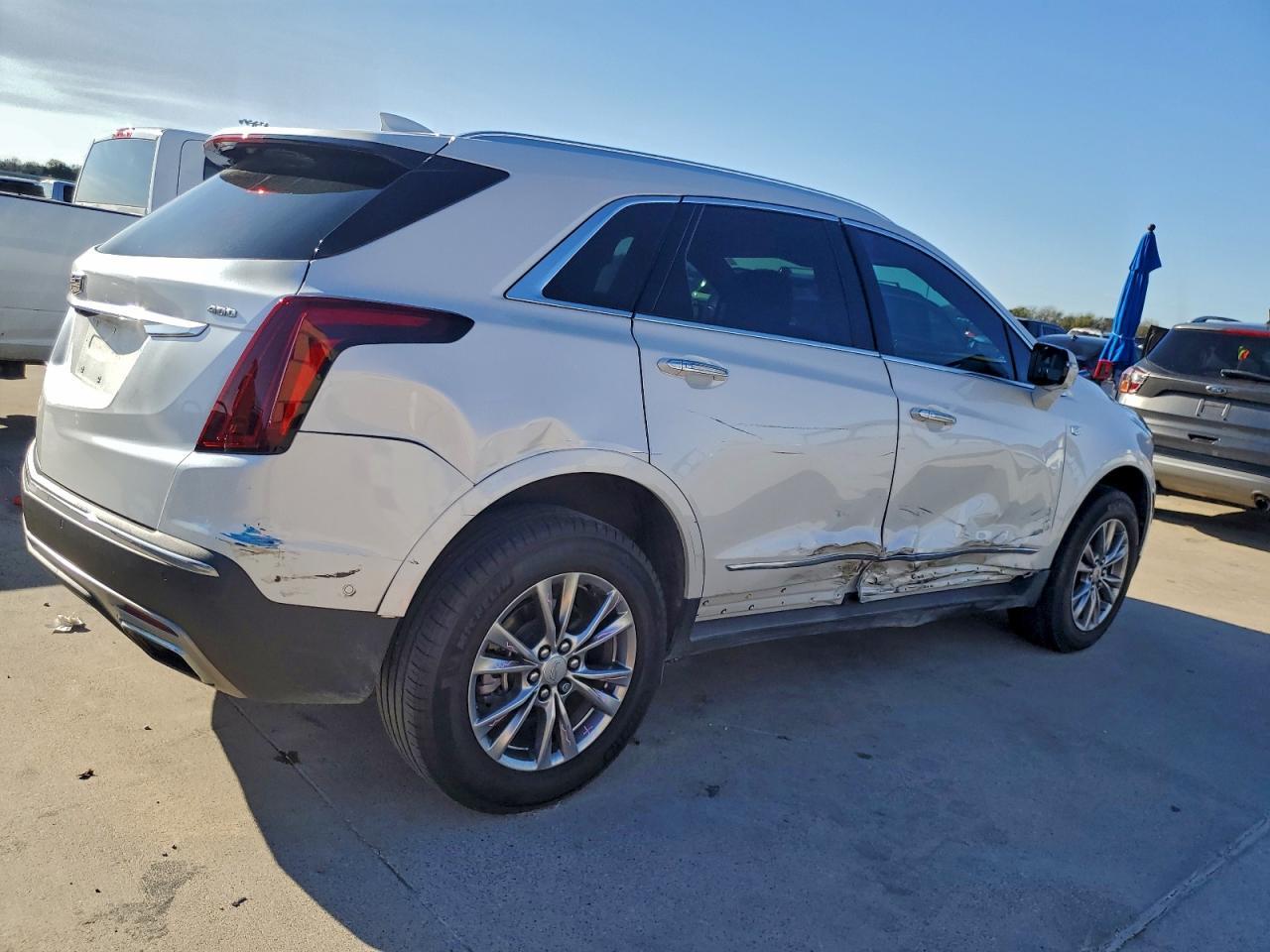 2023 CADILLAC XT5