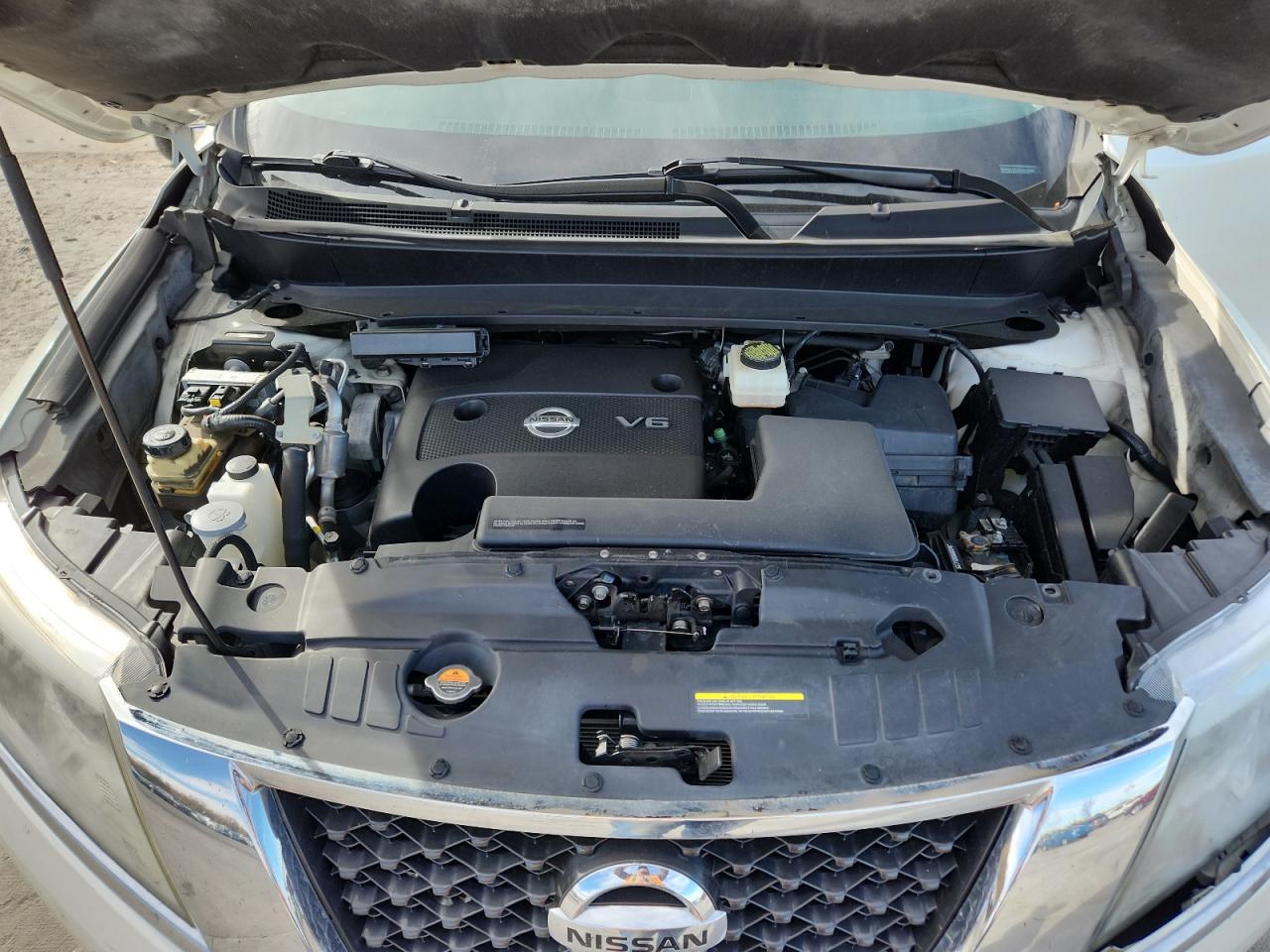 2015 NISSAN PATHFINDER