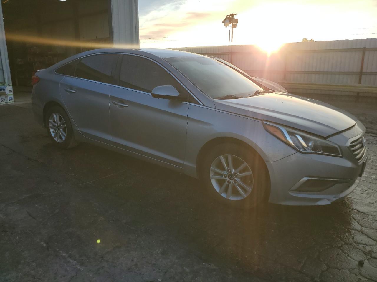 2016 HYUNDAI SONATA