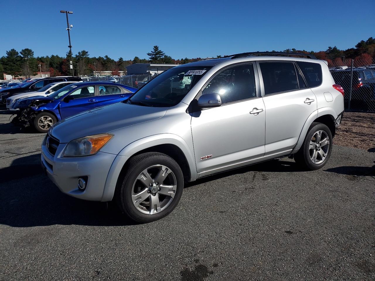 2011 TOYOTA RAV4