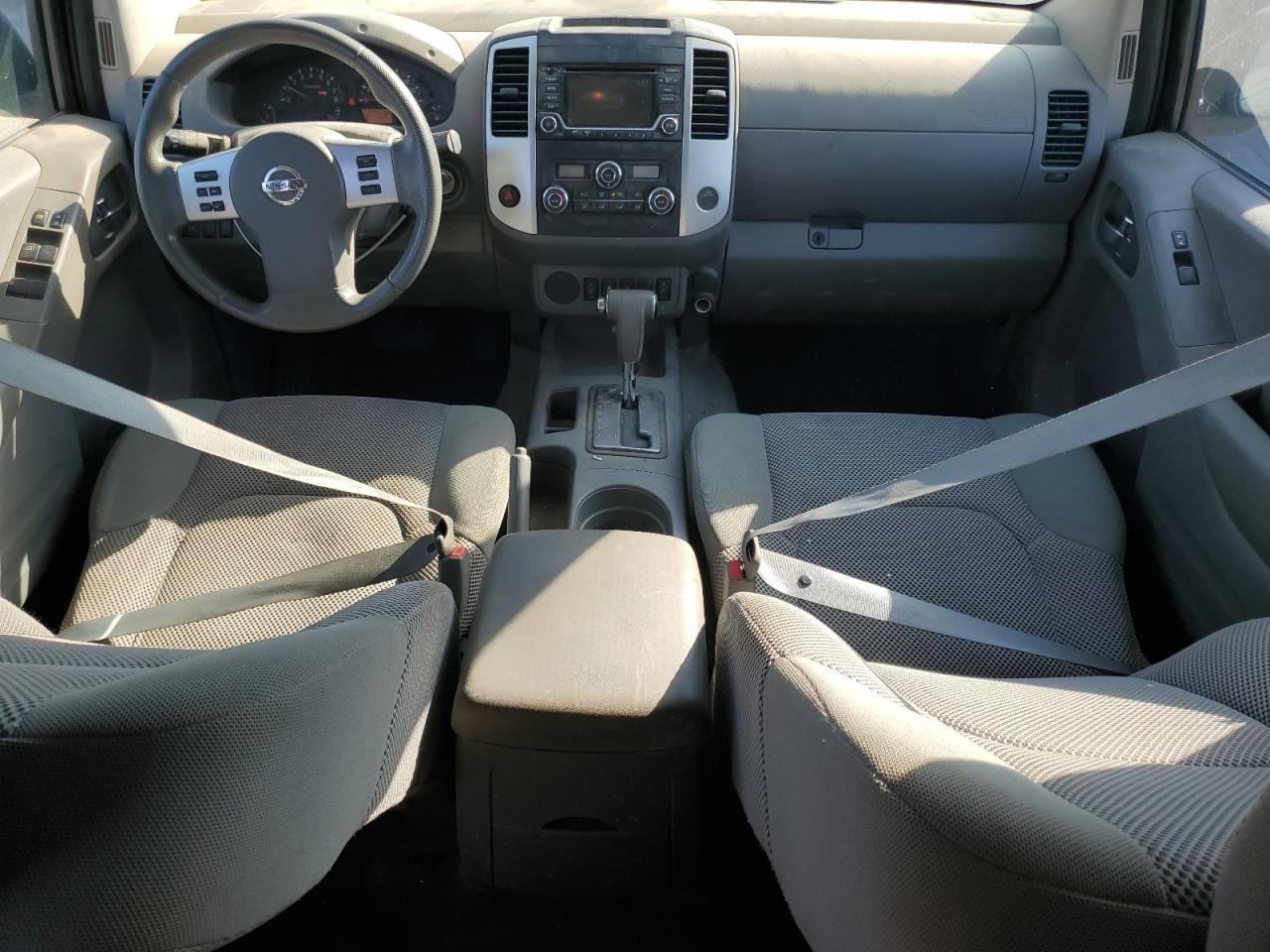 2015 NISSAN Frontier
