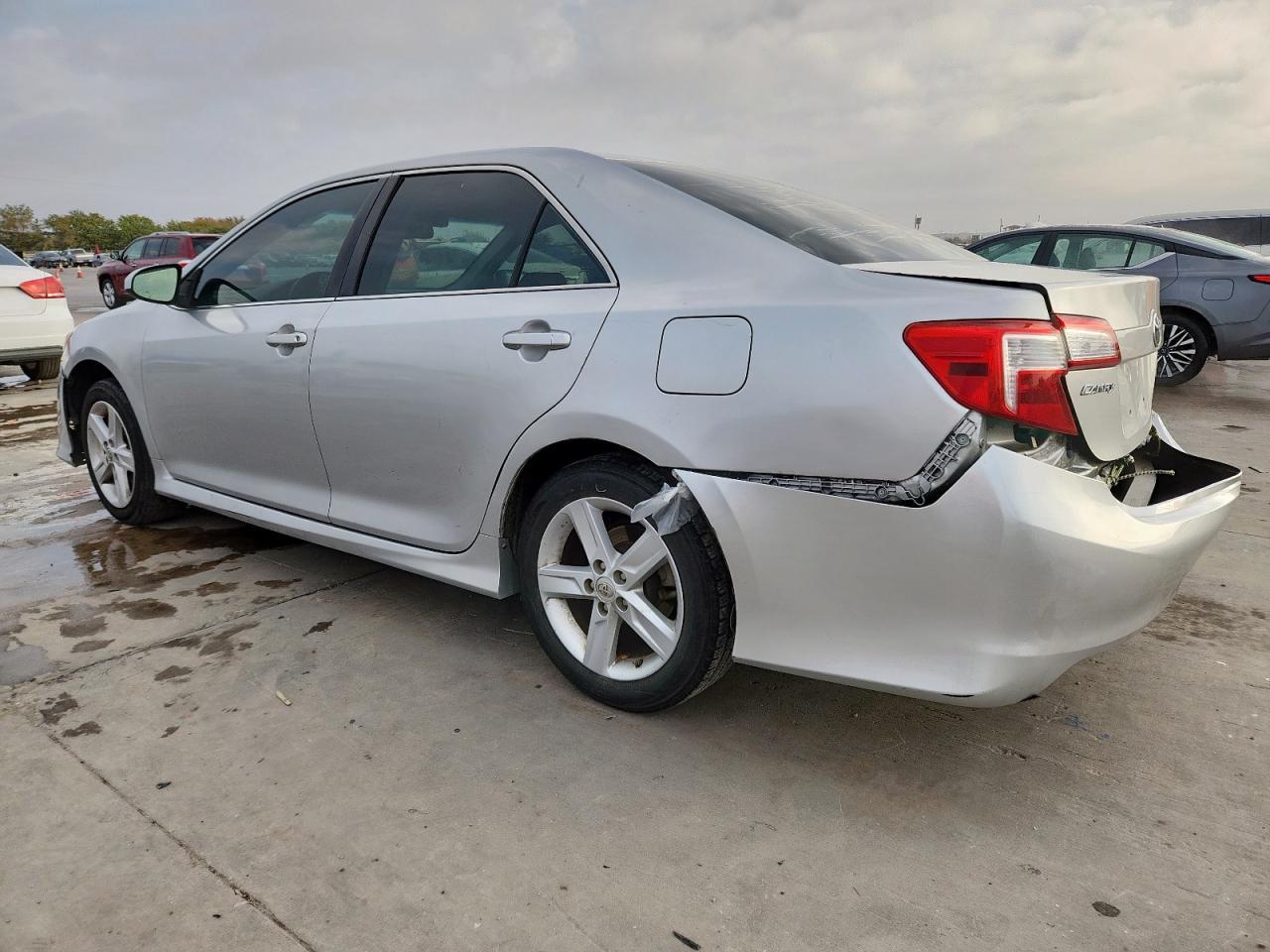 2013 TOYOTA CAMRY