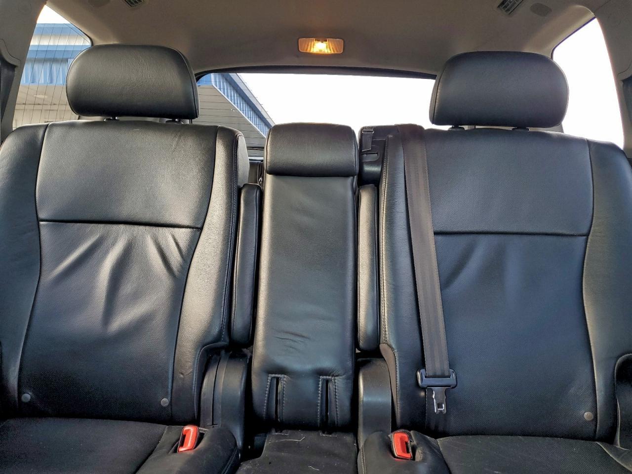2011 TOYOTA HIGHLANDER