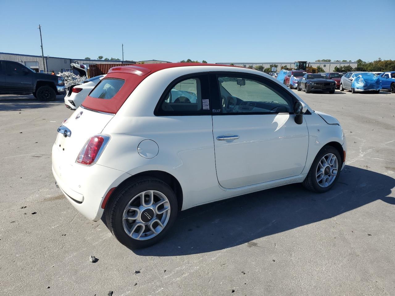 2013 FIAT 500