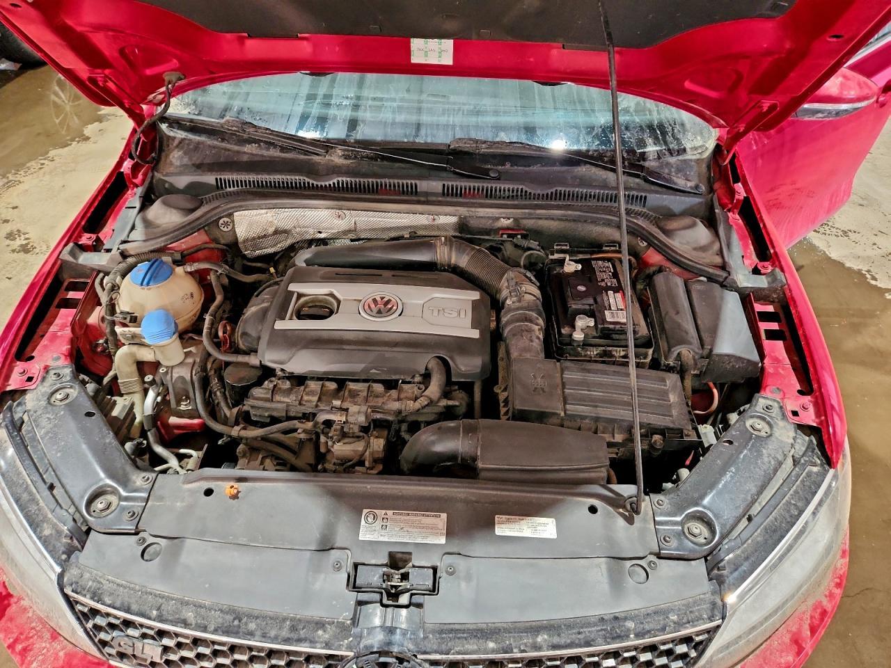 2013 VOLKSWAGEN JETTA