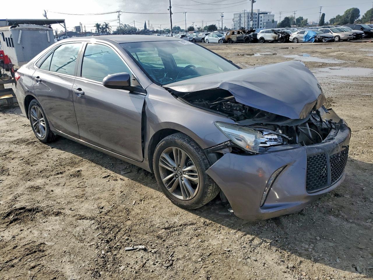 2016 TOYOTA CAMRY