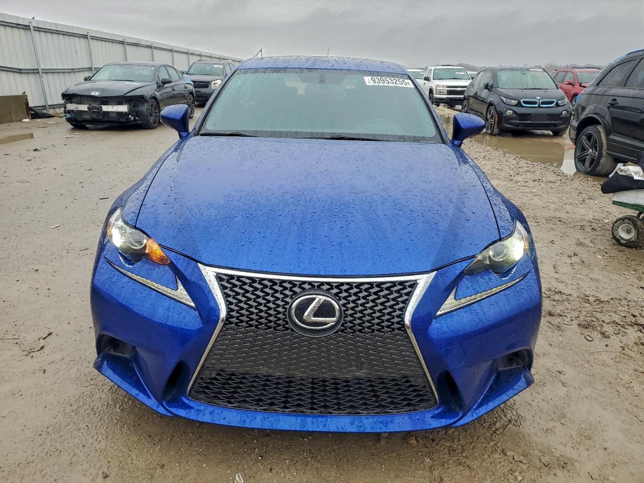 2016 LEXUS IS 300