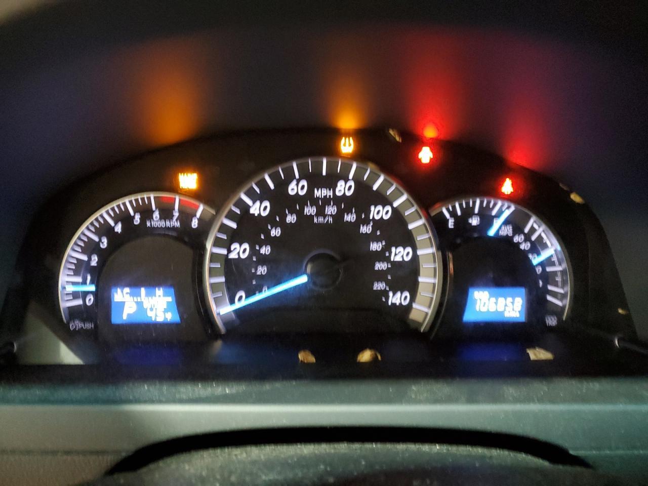 2014 TOYOTA CAMRY