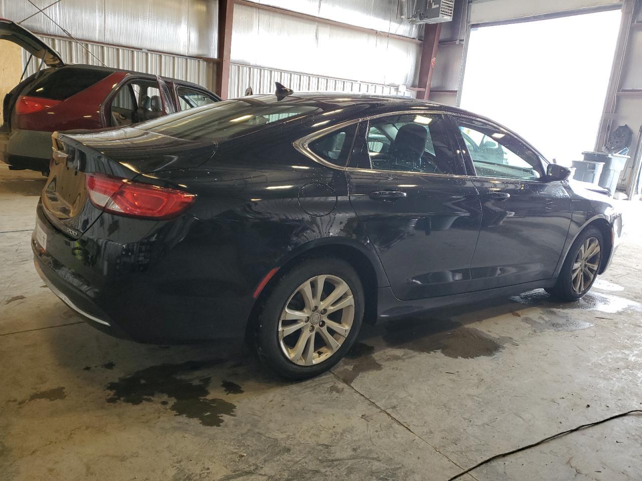 2016 CHRYSLER 200