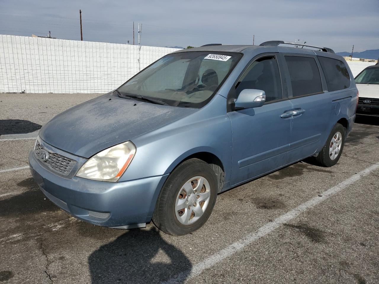 2011 KIA SEDONA