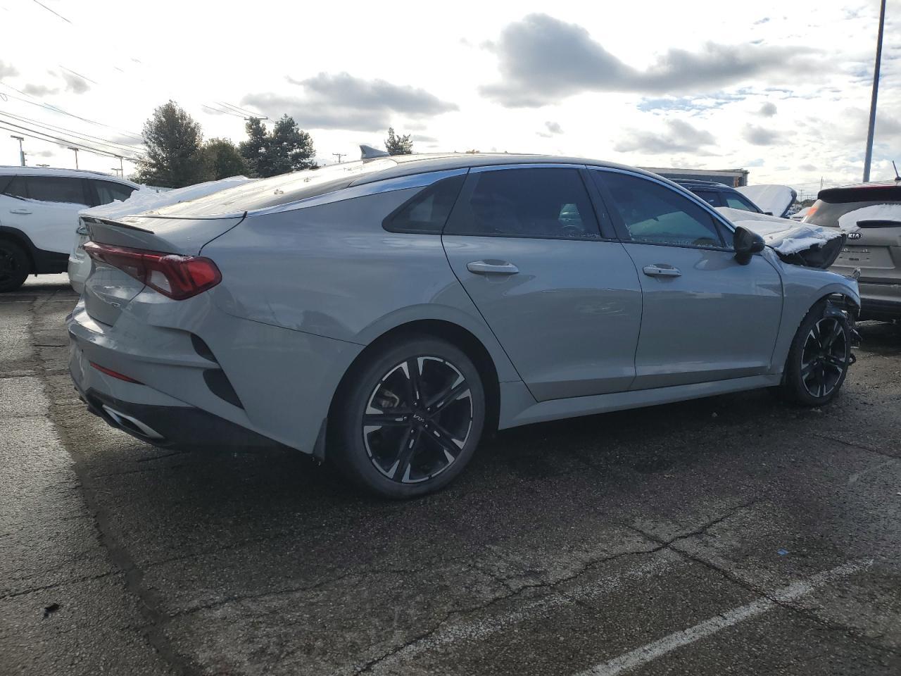 2023 KIA K5
