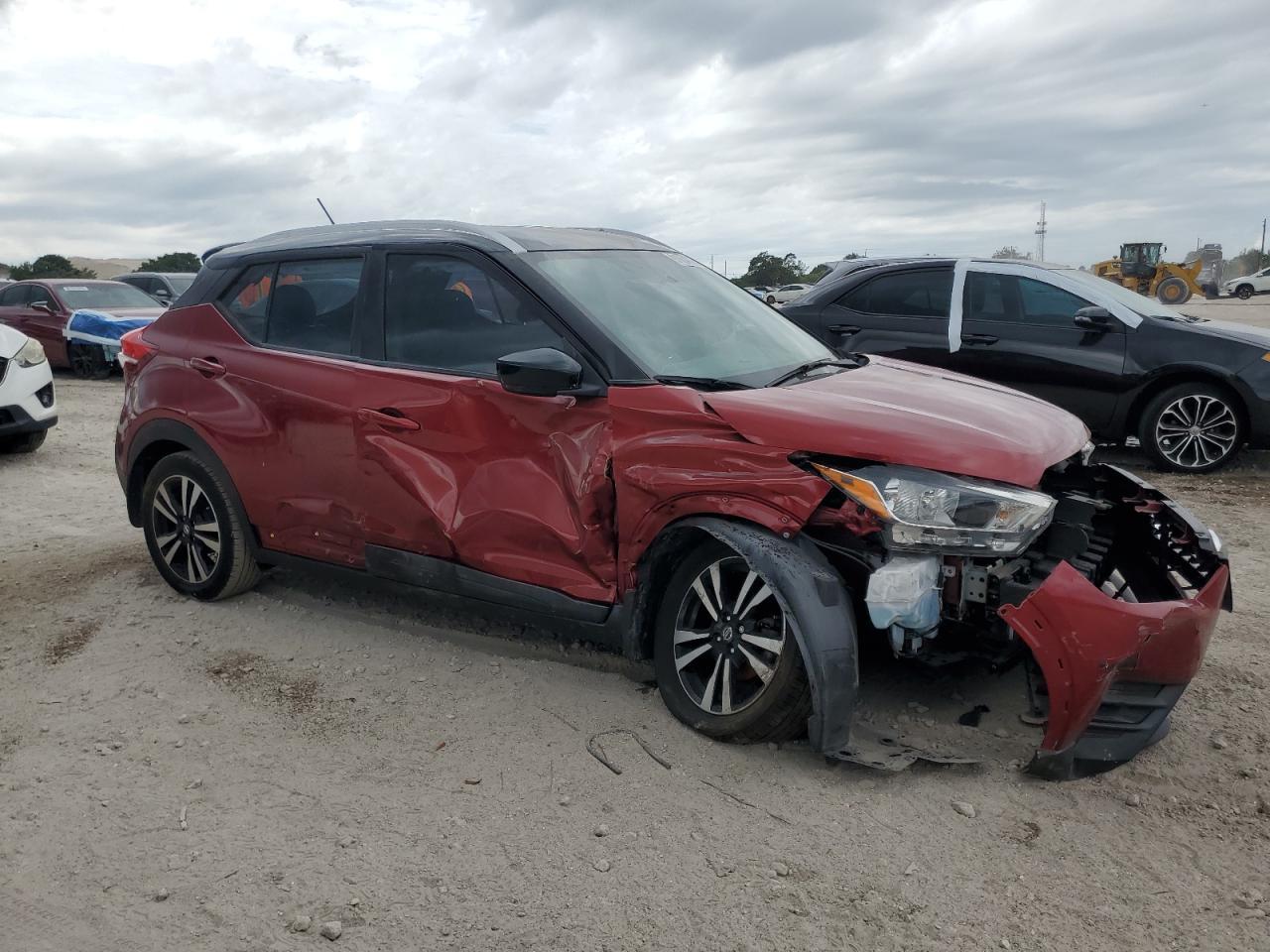 2019 NISSAN KICKS