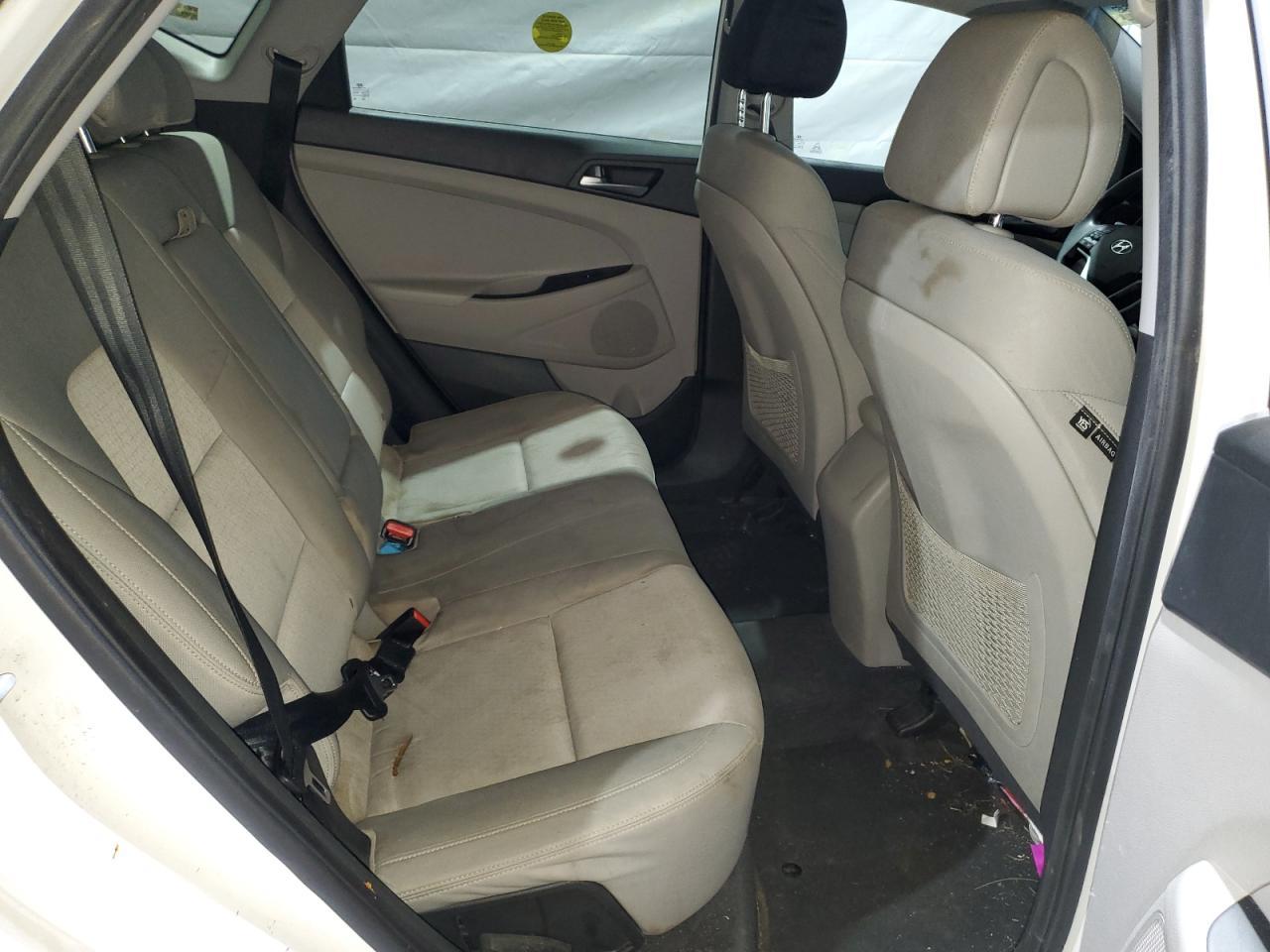 2017 HYUNDAI TUCSON