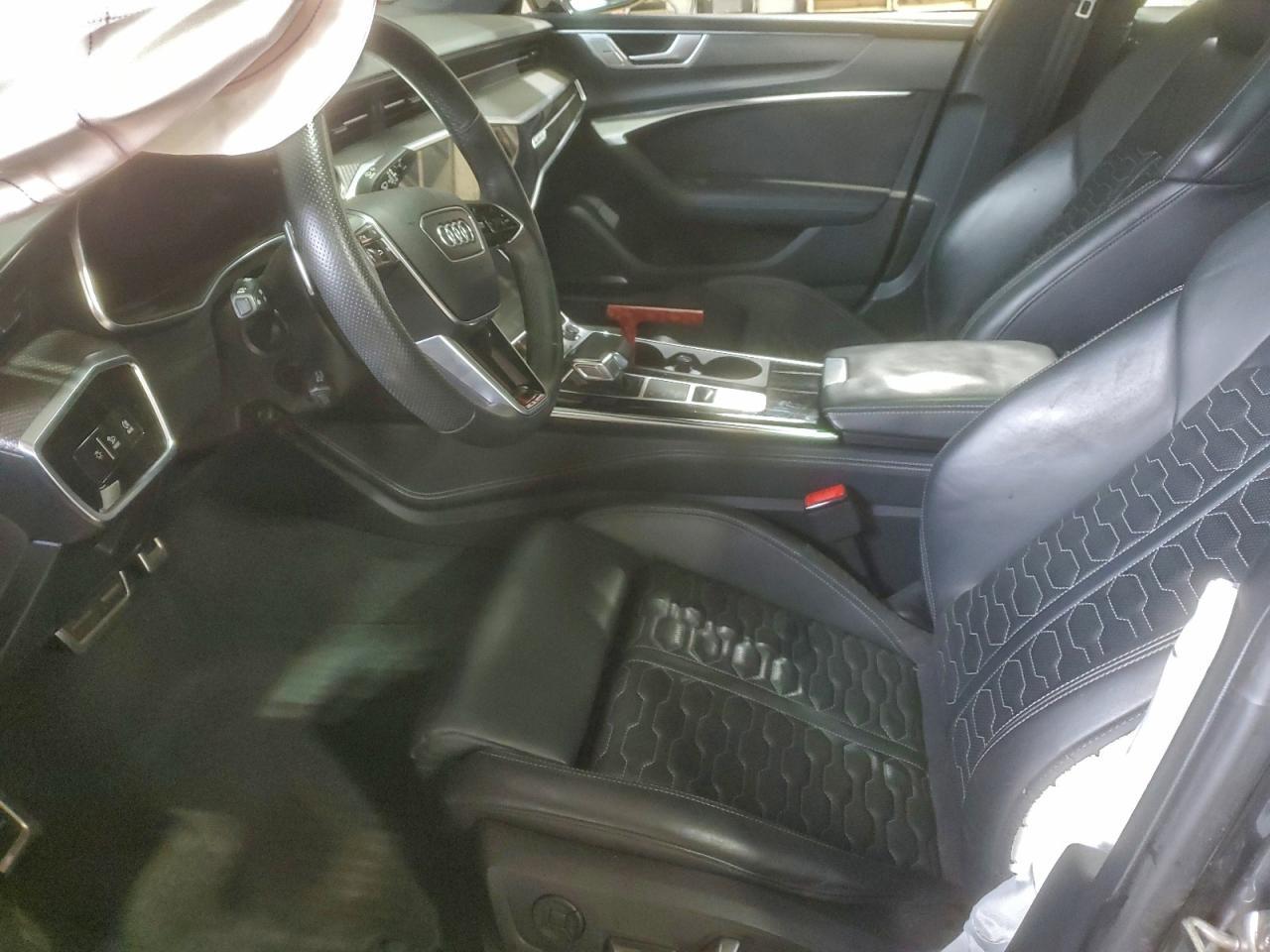 2021 AUDI RS7