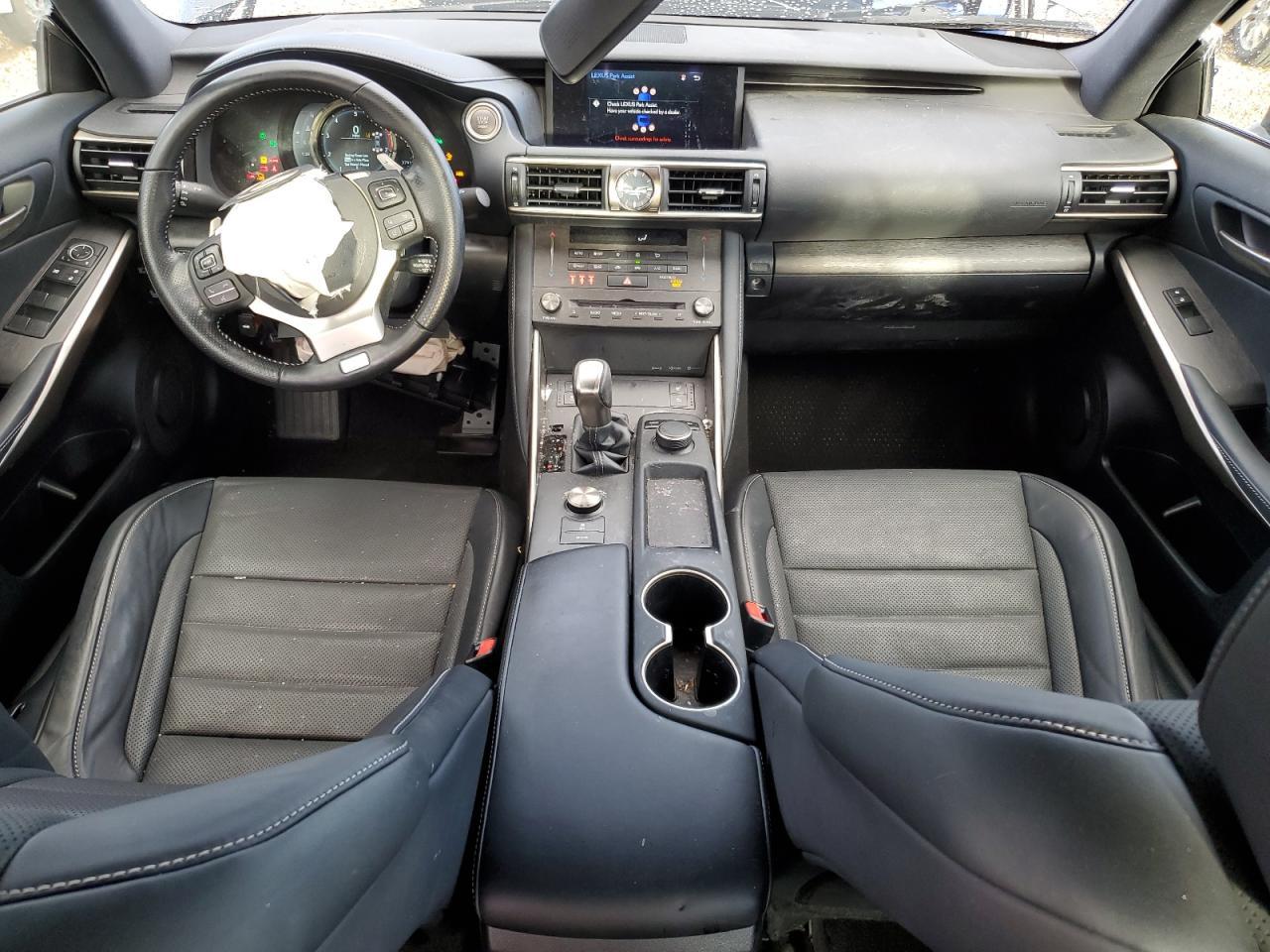 2019 LEXUS IS 300