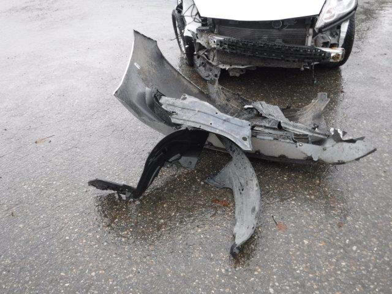 2011 HONDA FIT