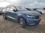 2022 VOLVO XC40