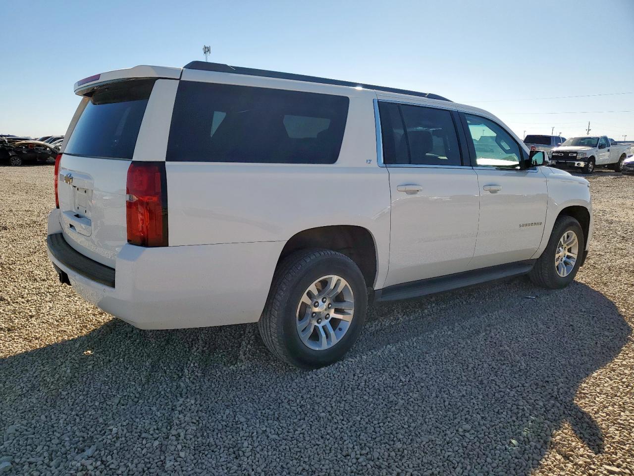 2018 CHEVROLET Suburban