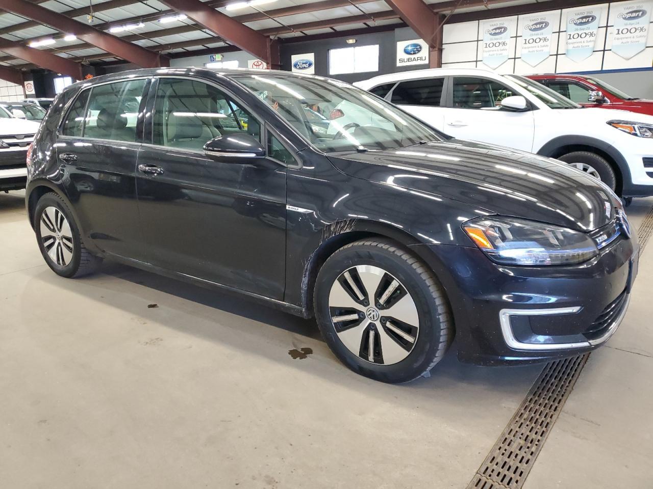 2016 VOLKSWAGEN e-Golf