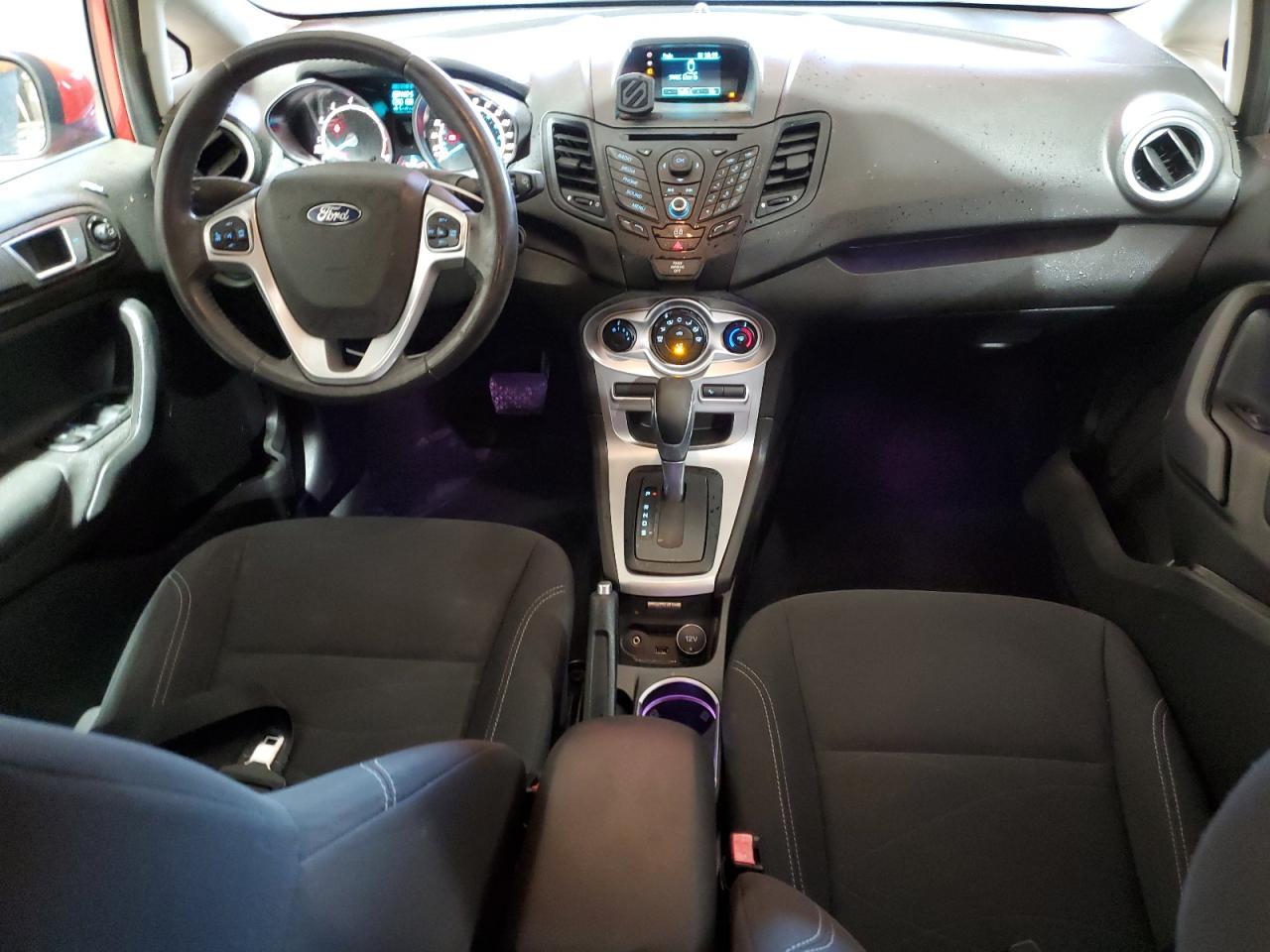 2014 FORD Fiesta