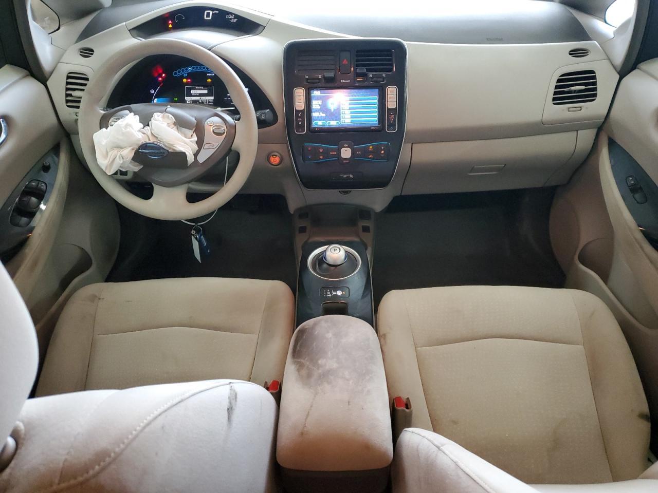 2011 NISSAN LEAF