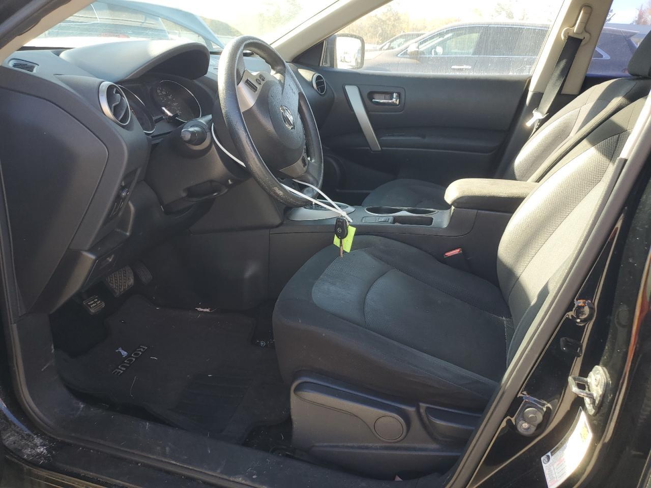 2014 NISSAN ROGUE