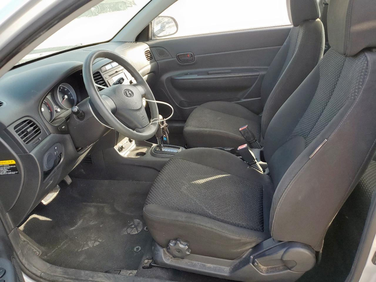 2010 HYUNDAI ACCENT