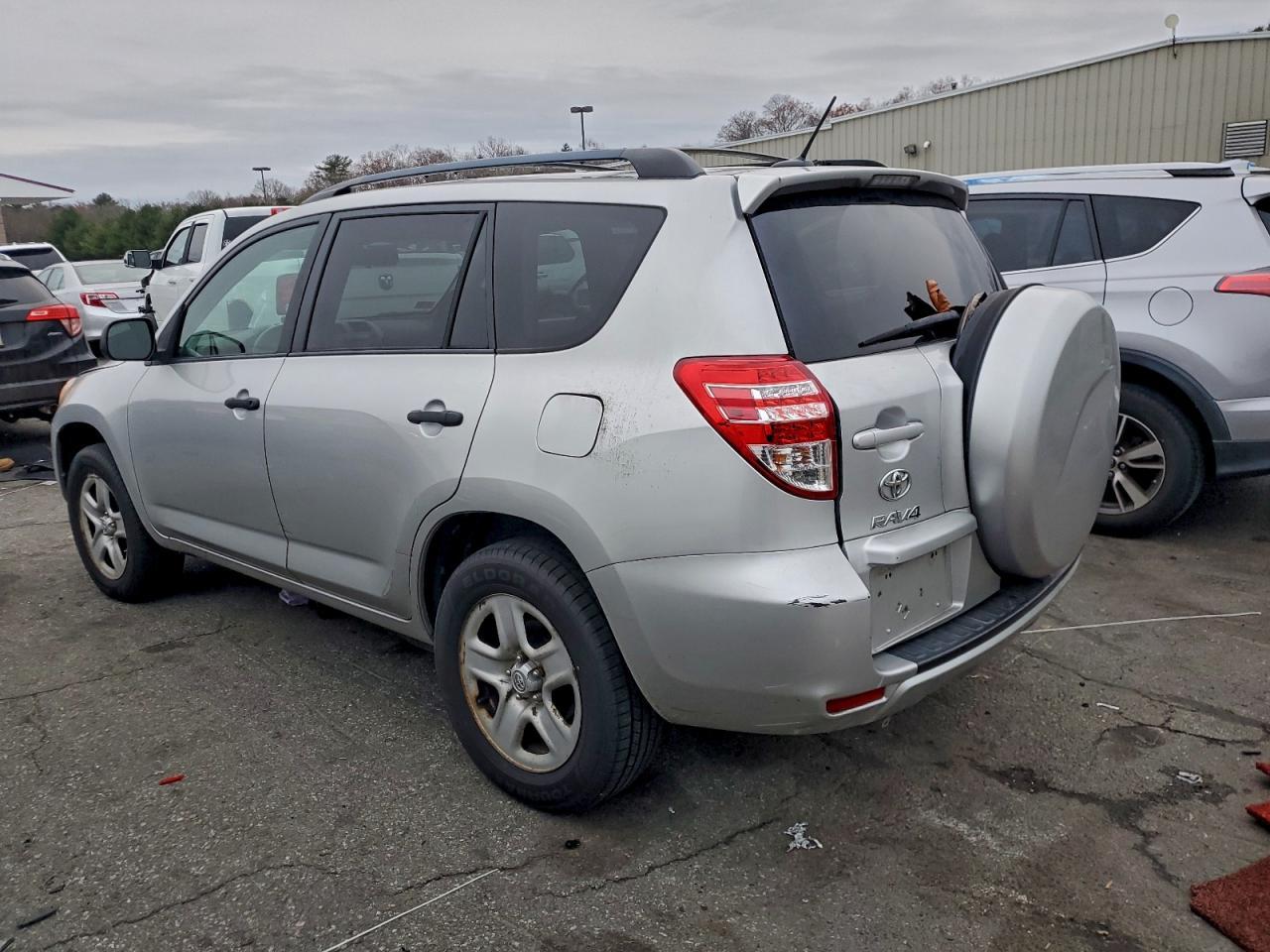 2011 TOYOTA RAV4