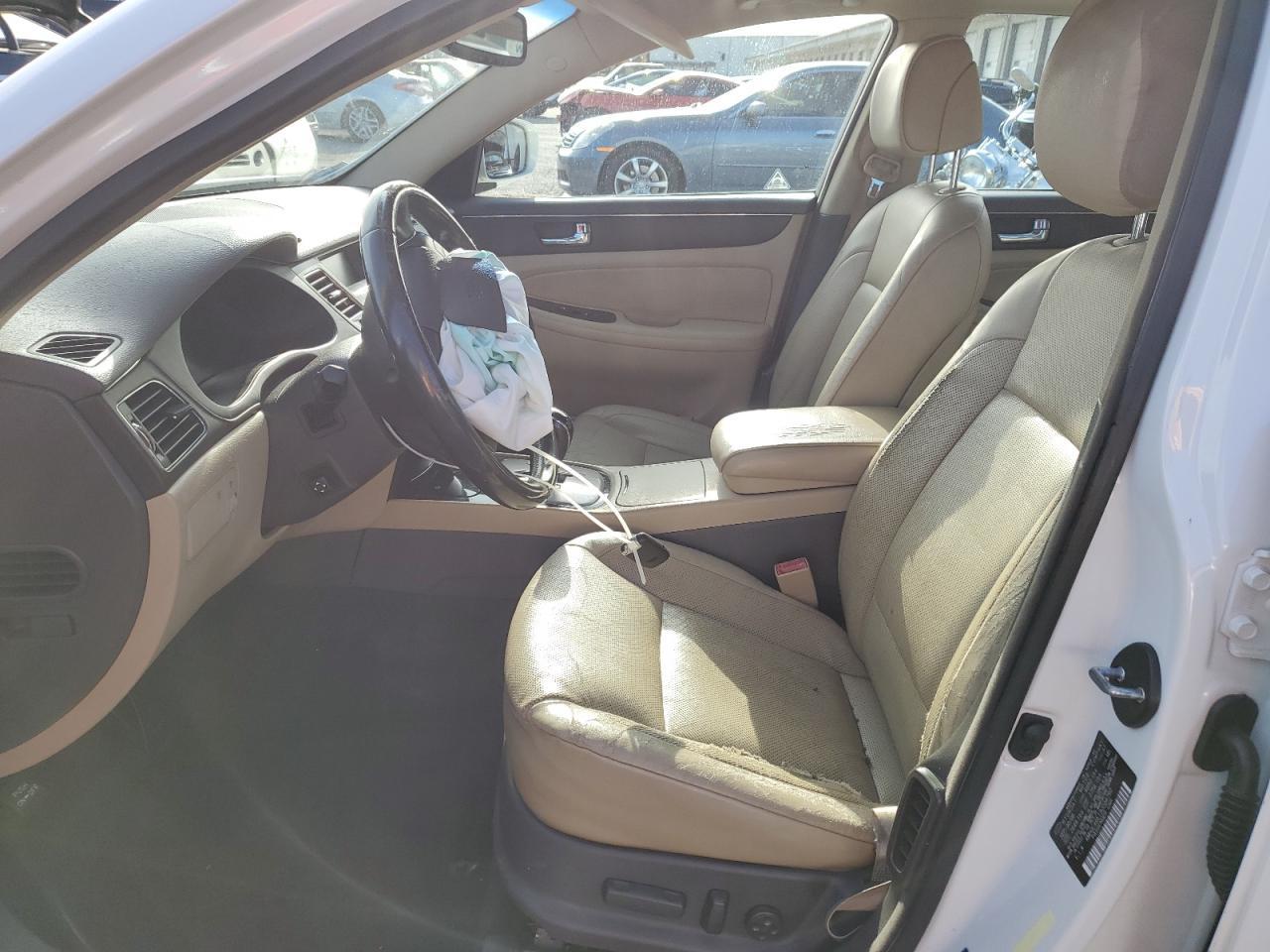 2009 HYUNDAI GENESIS