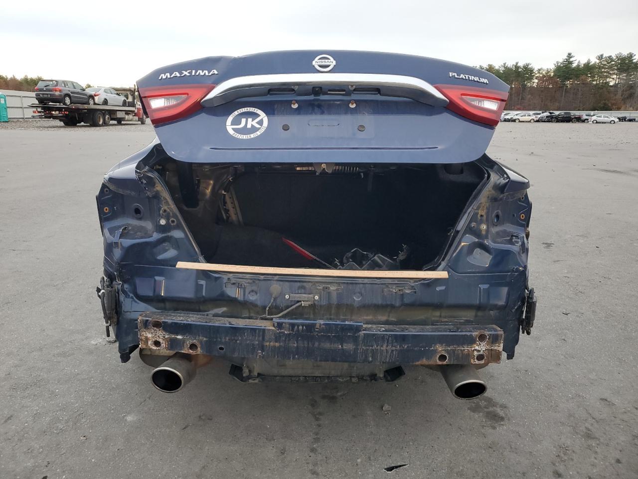 2018 NISSAN Maxima