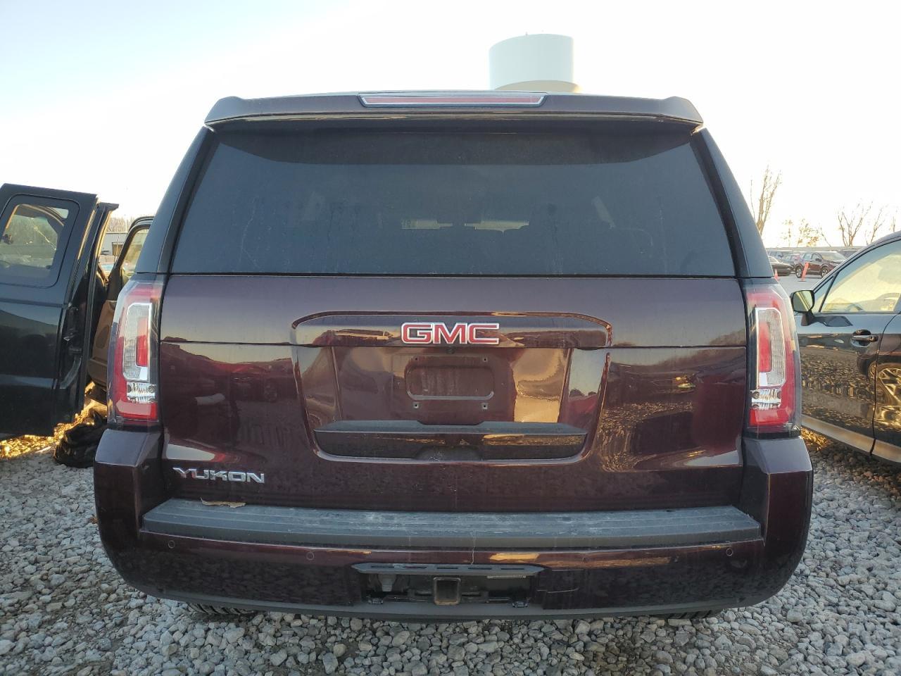 2017 GMC Yukon
