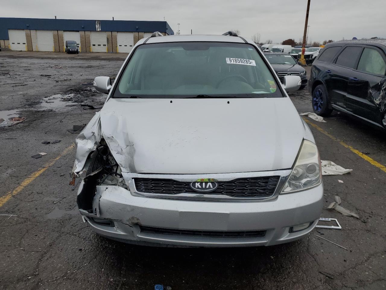 2012 KIA SEDONA