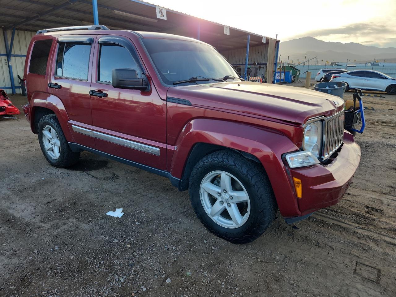 2012 JEEP Liberty