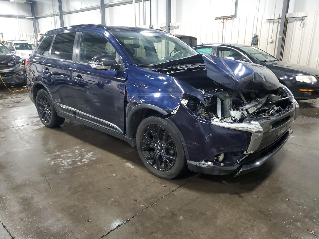 2018 MITSUBISHI outlander