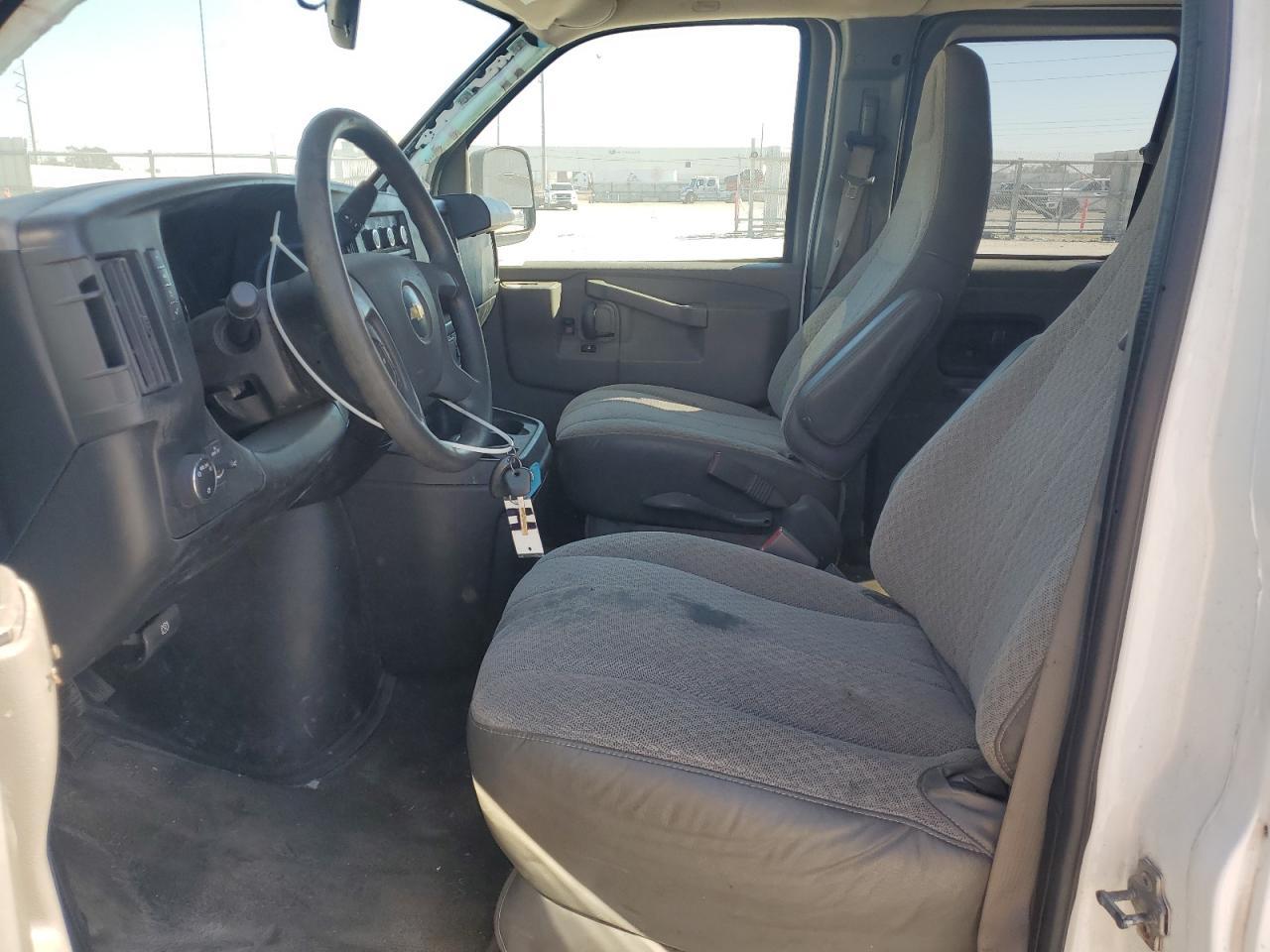 2018 CHEVROLET Express 3500
