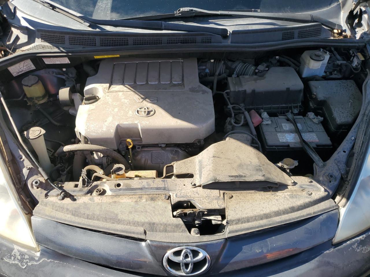 2008 TOYOTA SIENNA