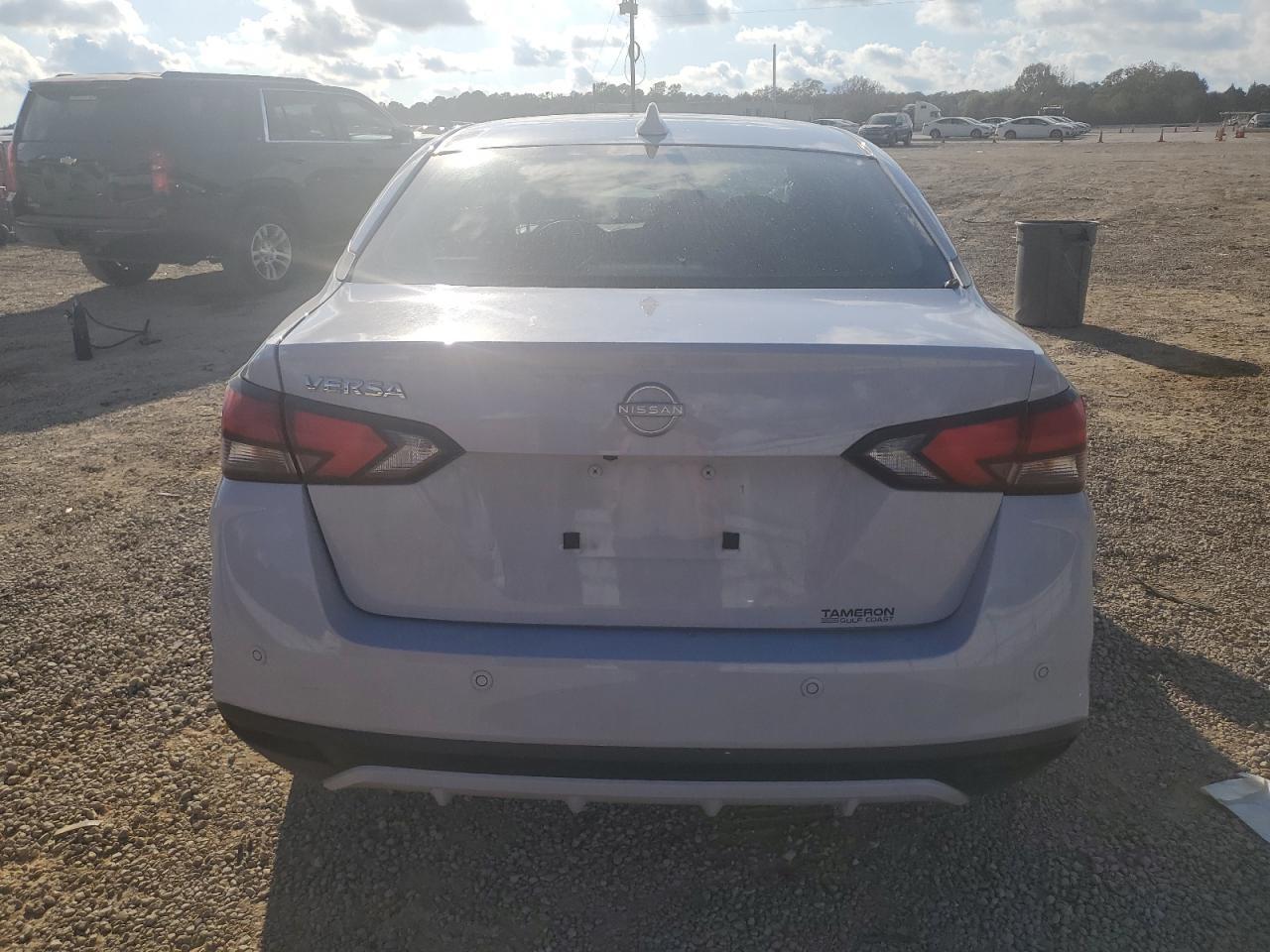 2025 NISSAN VERSA