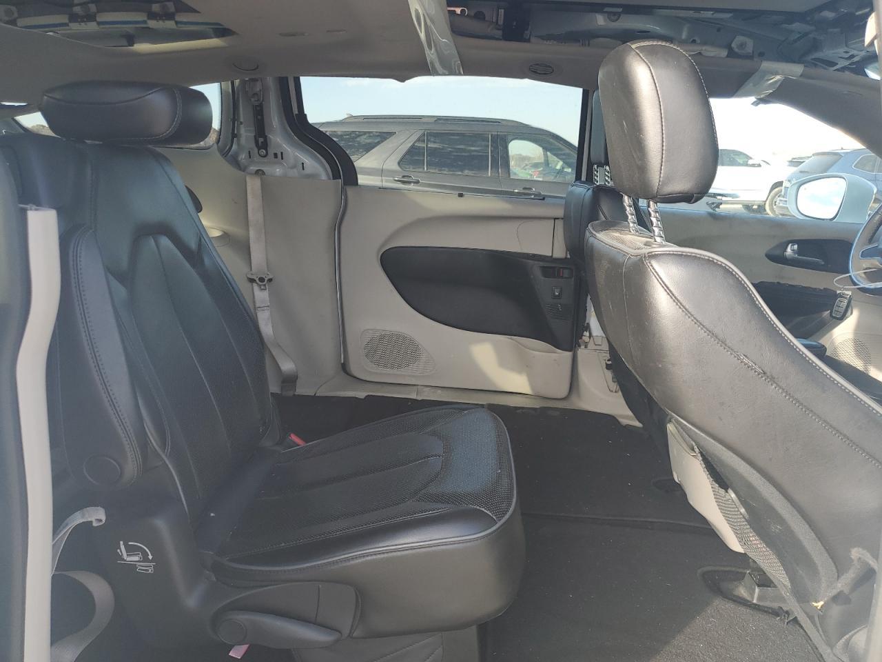 2020 CHRYSLER Pacifica