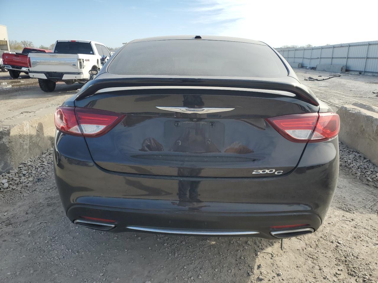 2015 CHRYSLER 200