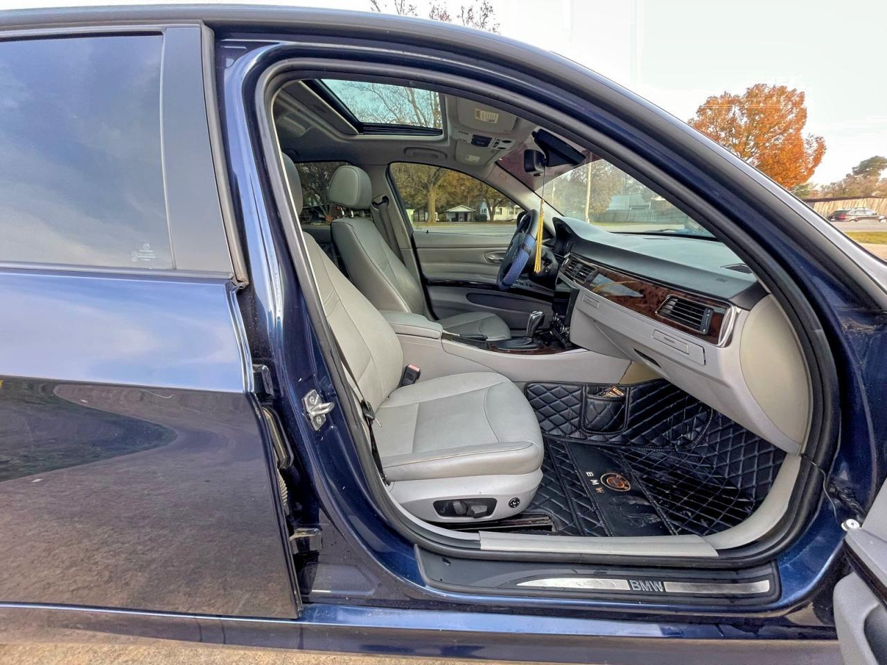 2011 BMW 3 SERIES