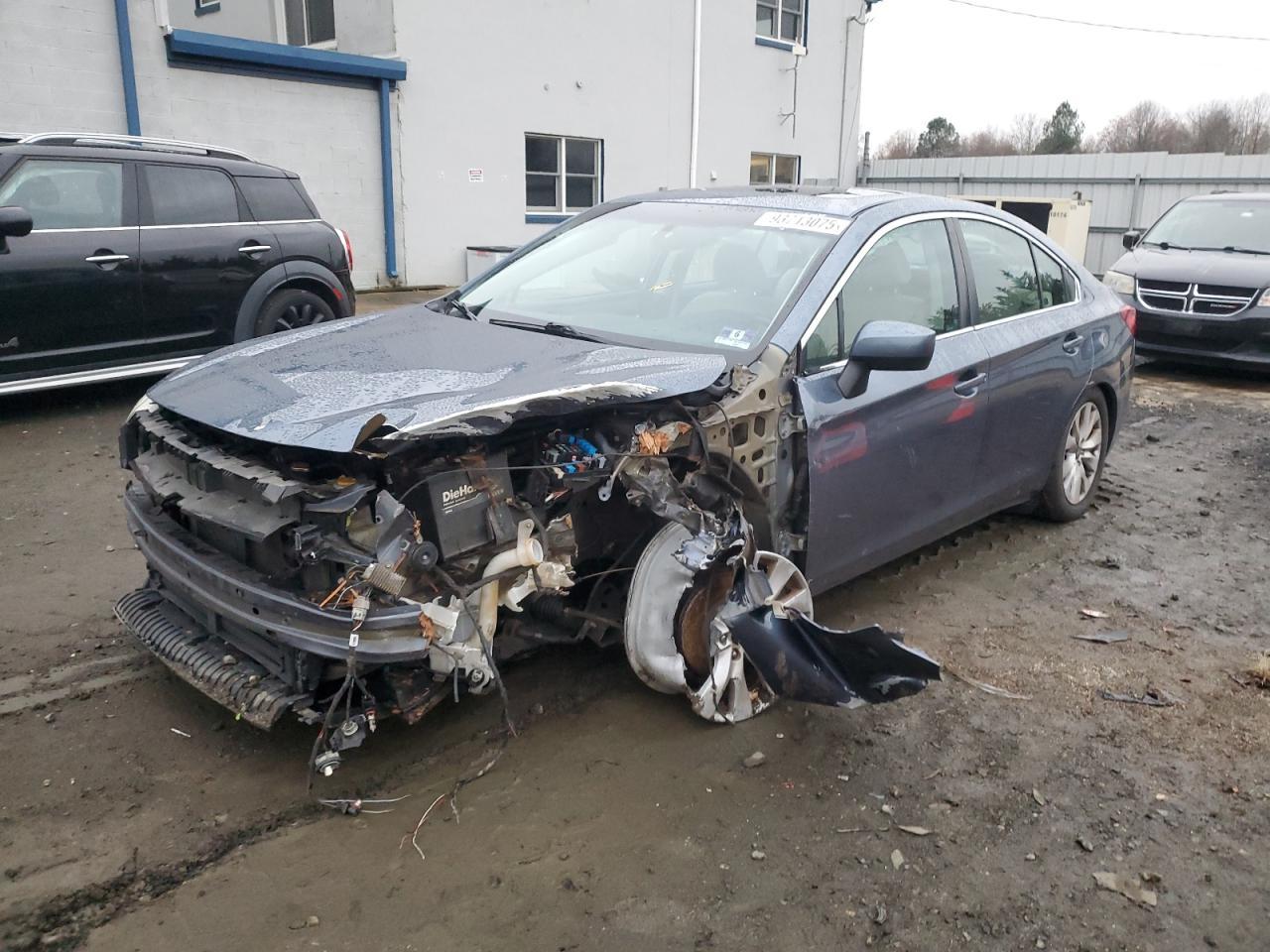 2015 SUBARU Legacy