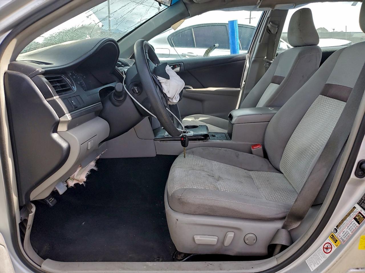 2013 TOYOTA CAMRY