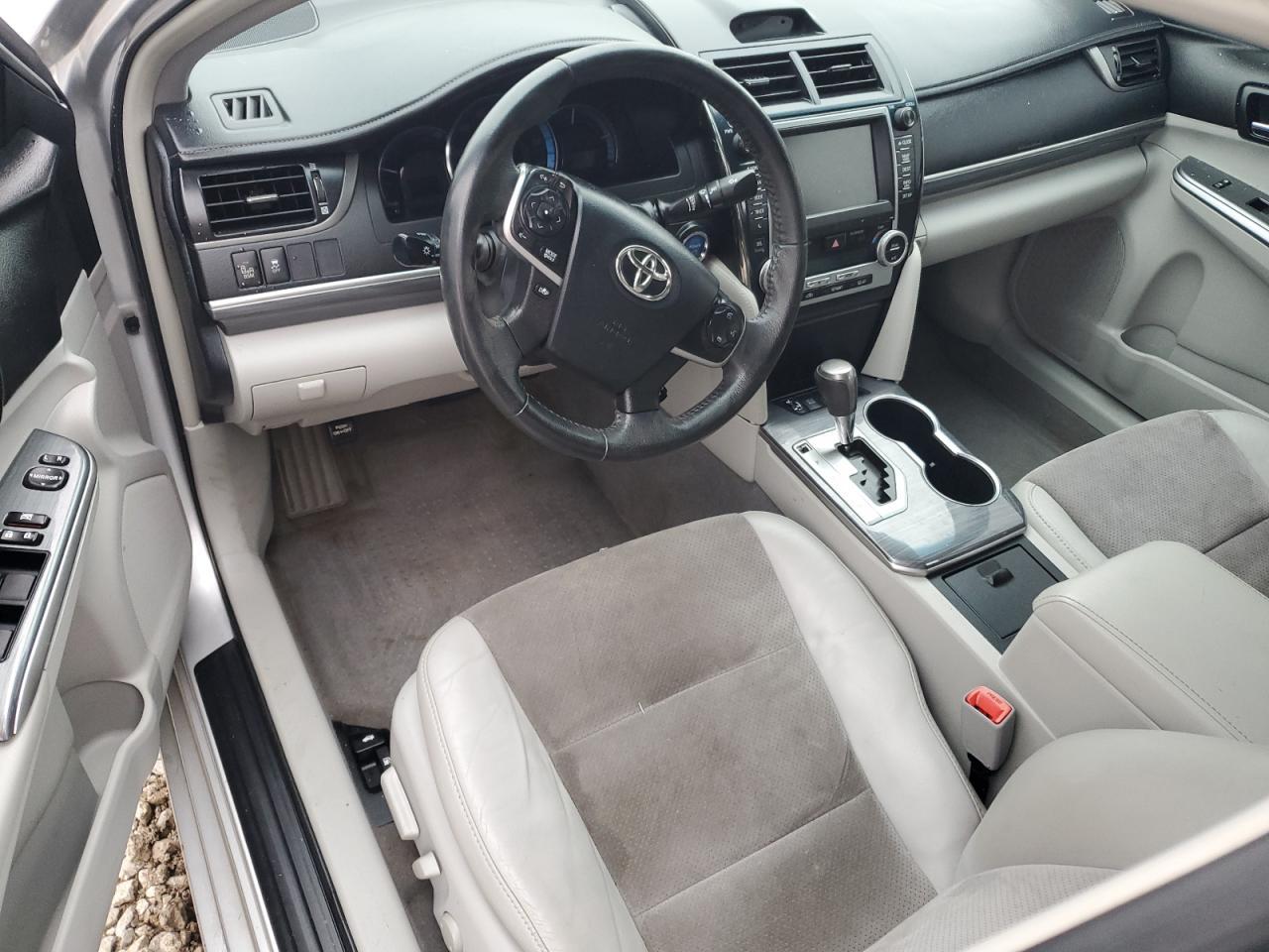 2012 TOYOTA CAMRY