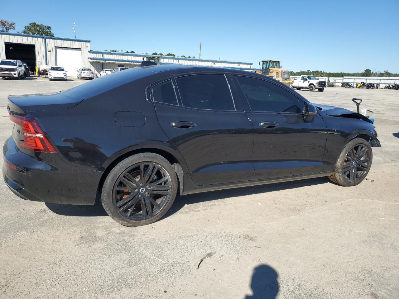 2024 VOLVO S60