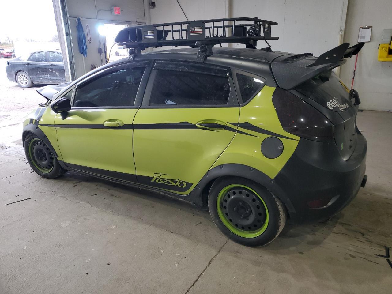 2011 FORD Fiesta